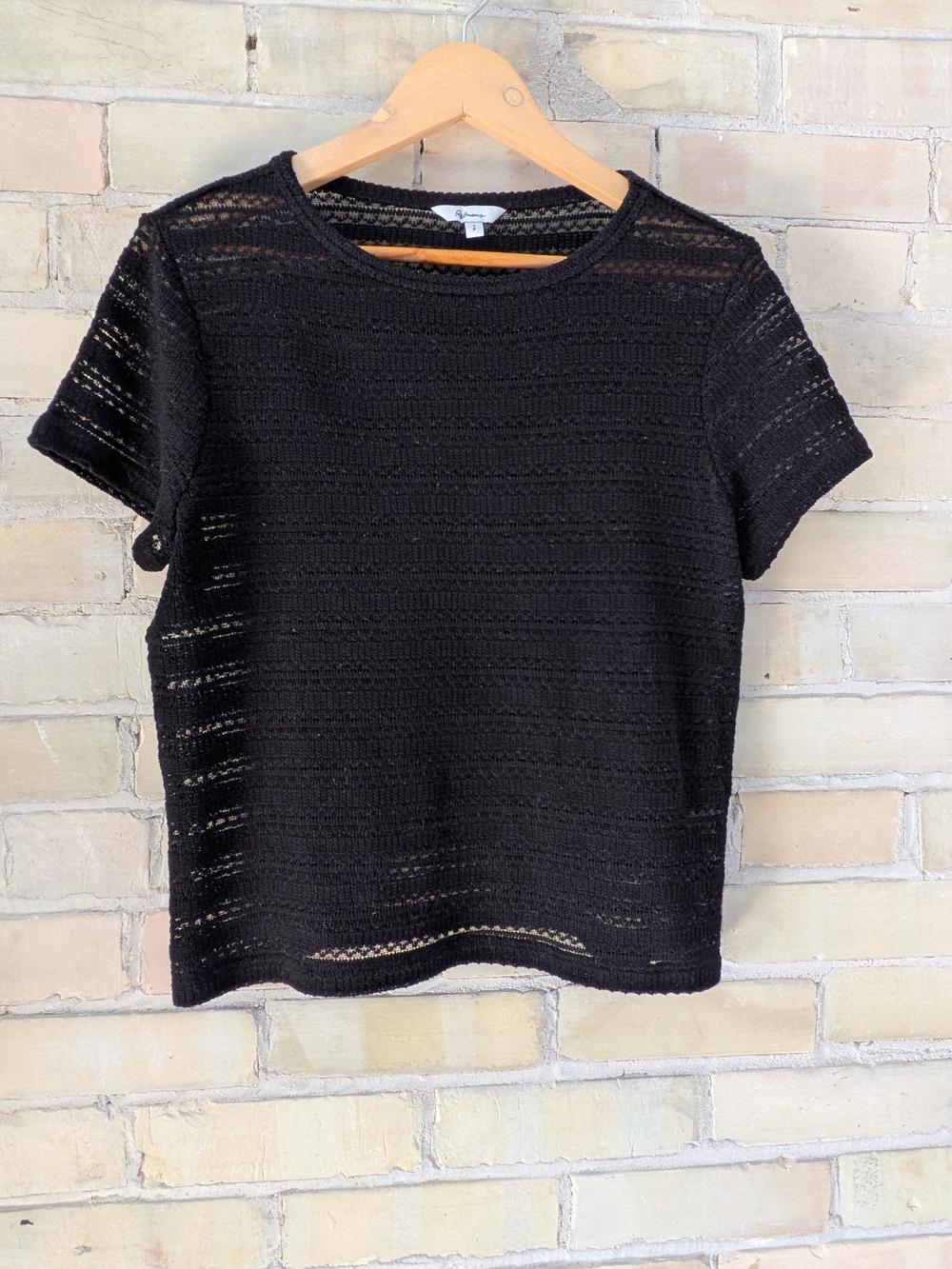 Reitmans Black Crocheted Short Sleeve Tee